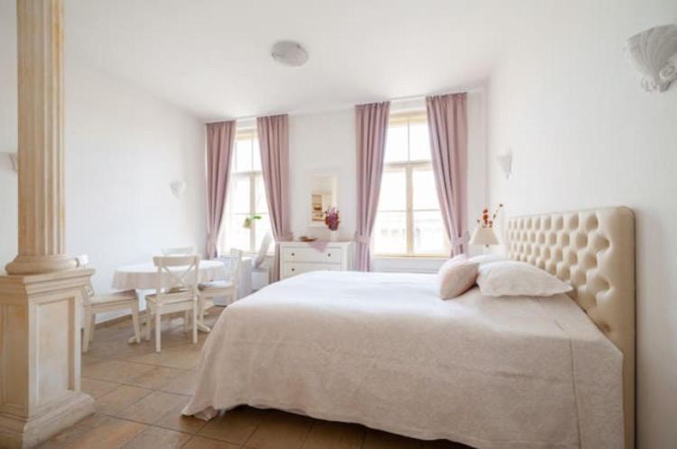 Classical Studio Apartment Budapest Exterior photo