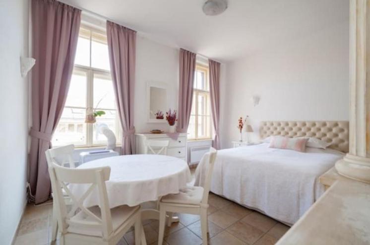 Classical Studio Apartment Budapest Exterior photo